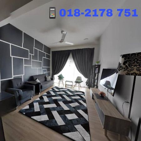 Chombies Muslim Homestay Tanah Rata Εξωτερικό φωτογραφία